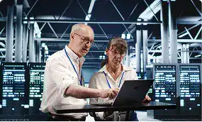 Cloud migration consulting experts planning a scalable cloud strategy